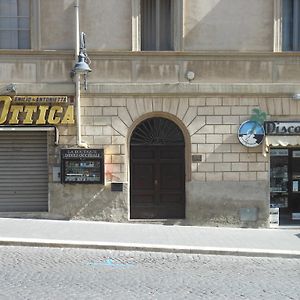 Palazzo Rosati Tarquinia Exterior photo