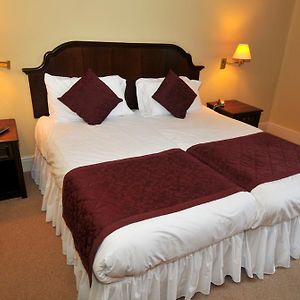 Best Western Kings Arms Hotel Dorchester Room photo
