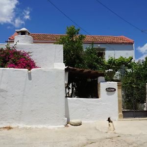 Patriko Country House Vóroi Exterior photo