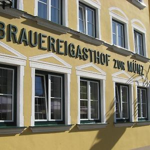 Brauereigasthof Zur Munz Seit 1586 Günzburg Exterior photo