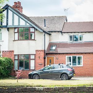 Newlyn House Chester Exterior photo