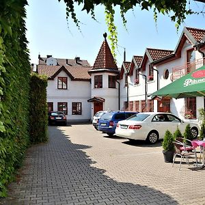 Hotel Atrium Pardubice Exterior photo