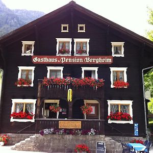 Gasthaus Bergheim Wassen Exterior photo