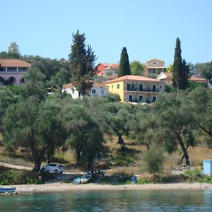 Pension Elena Agios Nikolaos (Corfu) Exterior photo