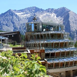 Hotel Shackleton Mountain Resort Colle Sestriere Exterior photo