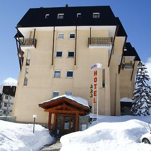 Hotel Olimpic Colle Sestriere Exterior photo