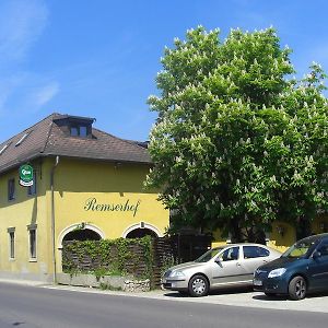 Remserhof Sankt Valentin Exterior photo