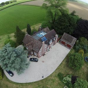 B&B Dorwyn Manor Avebury Exterior photo