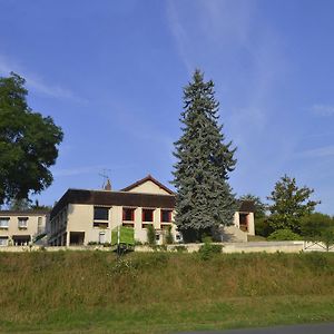 Logis Hotel Le Prieure Saint-Marcel (Indre) Exterior photo