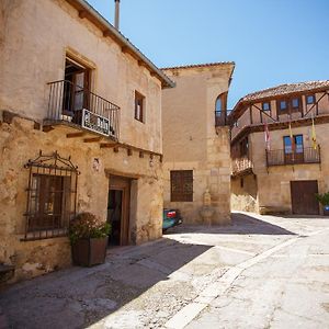 El Bulín de Pedraza - Casa del Serrador Exterior photo