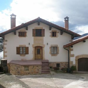 Casa Rural Parriola Villanueva de Arce Exterior photo