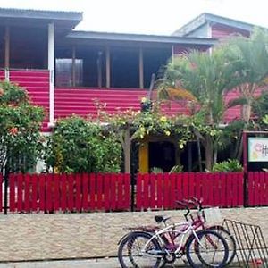 Hostal Hansi Bocas del Toro Exterior photo