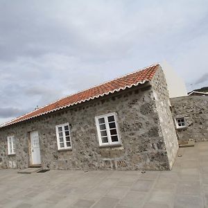 Casa Branca Da Chamine Cinco Ribeiras Exterior photo