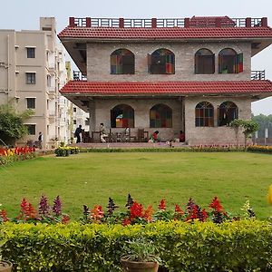 Panthashala Santiniketan Sri Niketan Exterior photo