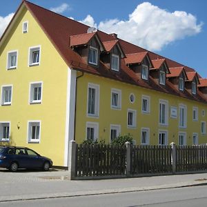Komfort Apartmenthaus Haslbach Fgz Regensburg Exterior photo