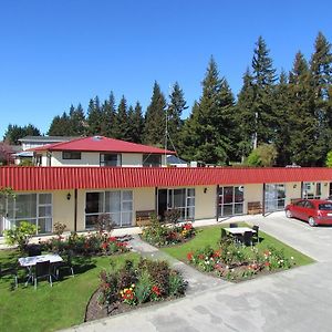 Amber Court Motel Te Anau Exterior photo