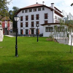 Hotel El Tilo Panes Exterior photo