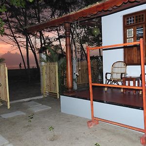 Alleppey Beach Garden Alappuzha Exterior photo