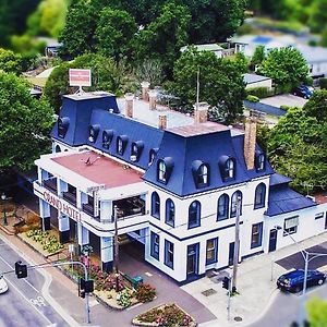 Grand Hotel Healesville Exterior photo