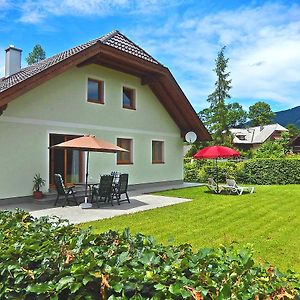 Haus Seehof - Ferienhaus Abersee Exterior photo