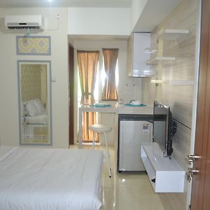 Green Lake View - Tower E 59 Acuan Laundry Time Pondokcabe Hilir Exterior photo
