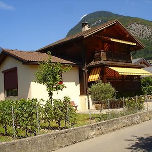 BnB Le Relais du Château Aigle Exterior photo