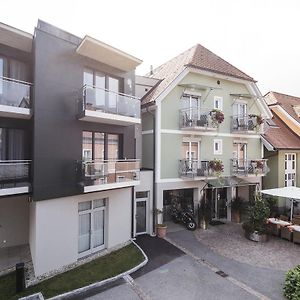 Hotel Am Marktplatz - Landgasthof Wratschko - Gamlitz Exterior photo