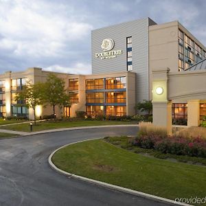 Doubletree By Hilton Chicago - Arlington Heights Exterior photo