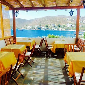 Alexandros Hotel Grikos Bay (Patmos) Exterior photo