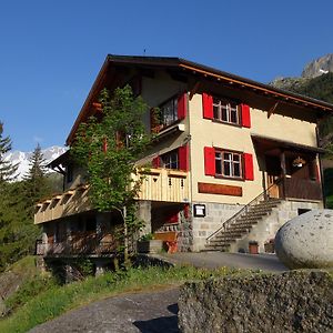 Gasthaus Goescheneralp Göschenen Exterior photo