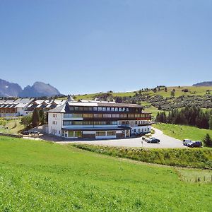 Piccolo Hotel Sciliar Alpe Di Siusi Exterior photo