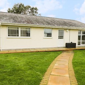 The Bungalow Pwllheli Exterior photo