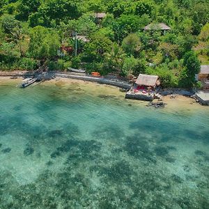 Tanjungan Gili Gede Exterior photo