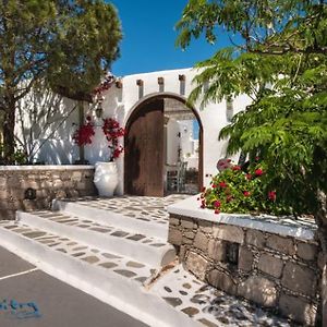 Thalassitra Village Hotel Adamantas (Milos) Exterior photo