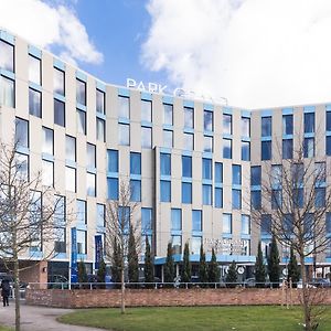 Park Grand Heathrow Hounslow Exterior photo