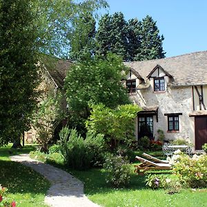 Le Clos Dormont Saint-Étienne-sous-Bailleul Exterior photo