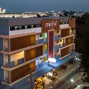 Safehouses Nakhonsawan Nakhon Sawan Exterior photo