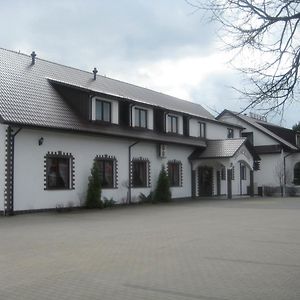 Zajazd Skalny Ostrów Mazowiecka Exterior photo