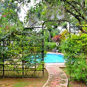 Sama Uyana Holiday Bungalow Gampola Exterior photo