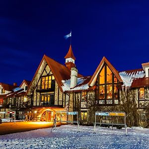 The Highlands At Harbor Springs Exterior photo