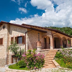 Il Casale Della Regina Arpino Exterior photo