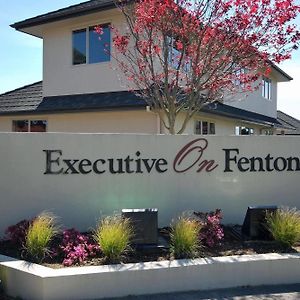 Executive On Fenton Rotorua Exterior photo