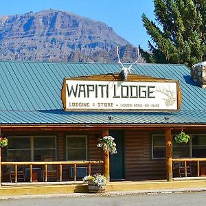 Wapiti Lodge Exterior photo