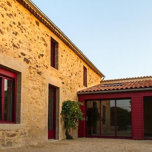 Le Puy Carmin - Chambre d'hôtes avec jacuzzi Bazoges-en-Paillers Exterior photo