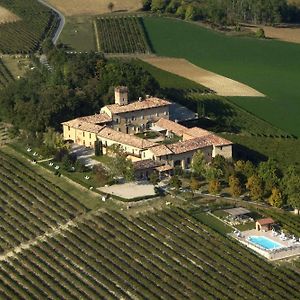 Relais Castello Di Razzano Alfiano Natta Exterior photo