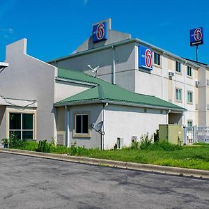 Motel 6-Seymour, In - North Exterior photo