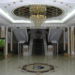 Dnipro Hotel Cherkasy Exterior photo