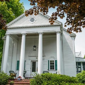 Anne'S White Columns Inn Bar Harbor Exterior photo