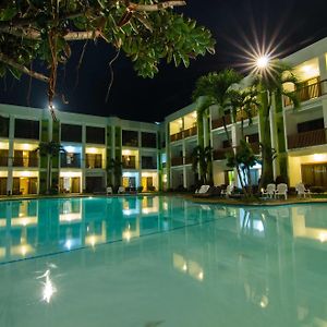 Apple Tree Resort & Hotel Cagayan de Oro Exterior photo
