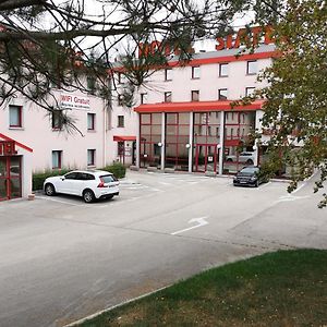 Hotel Siatel Besancon Chateaufarine Besançon Exterior photo